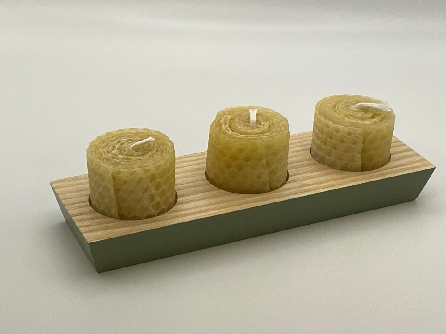 Hand-rolled beeswax tea lights x3 on stand