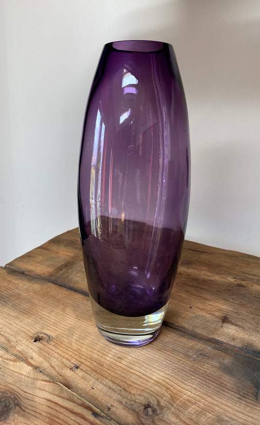 Glass vase